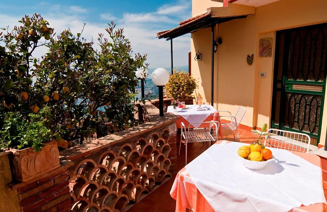 U Palmentu Alojamento de Acomodação e Pequeno-almoço Taormina